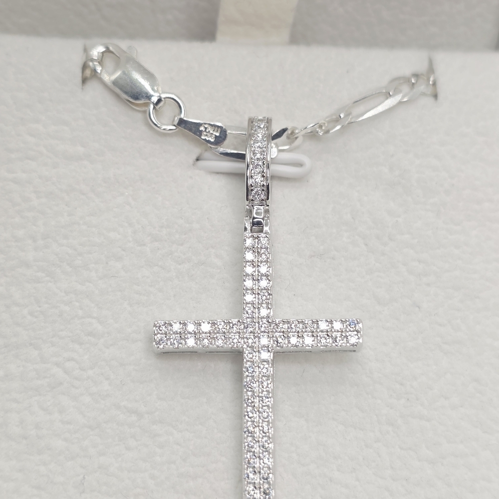 ✨ Dazzling Moissanite Silver Cross Necklace ✨ - Picture 3 of 5